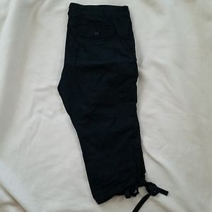 Capri pants